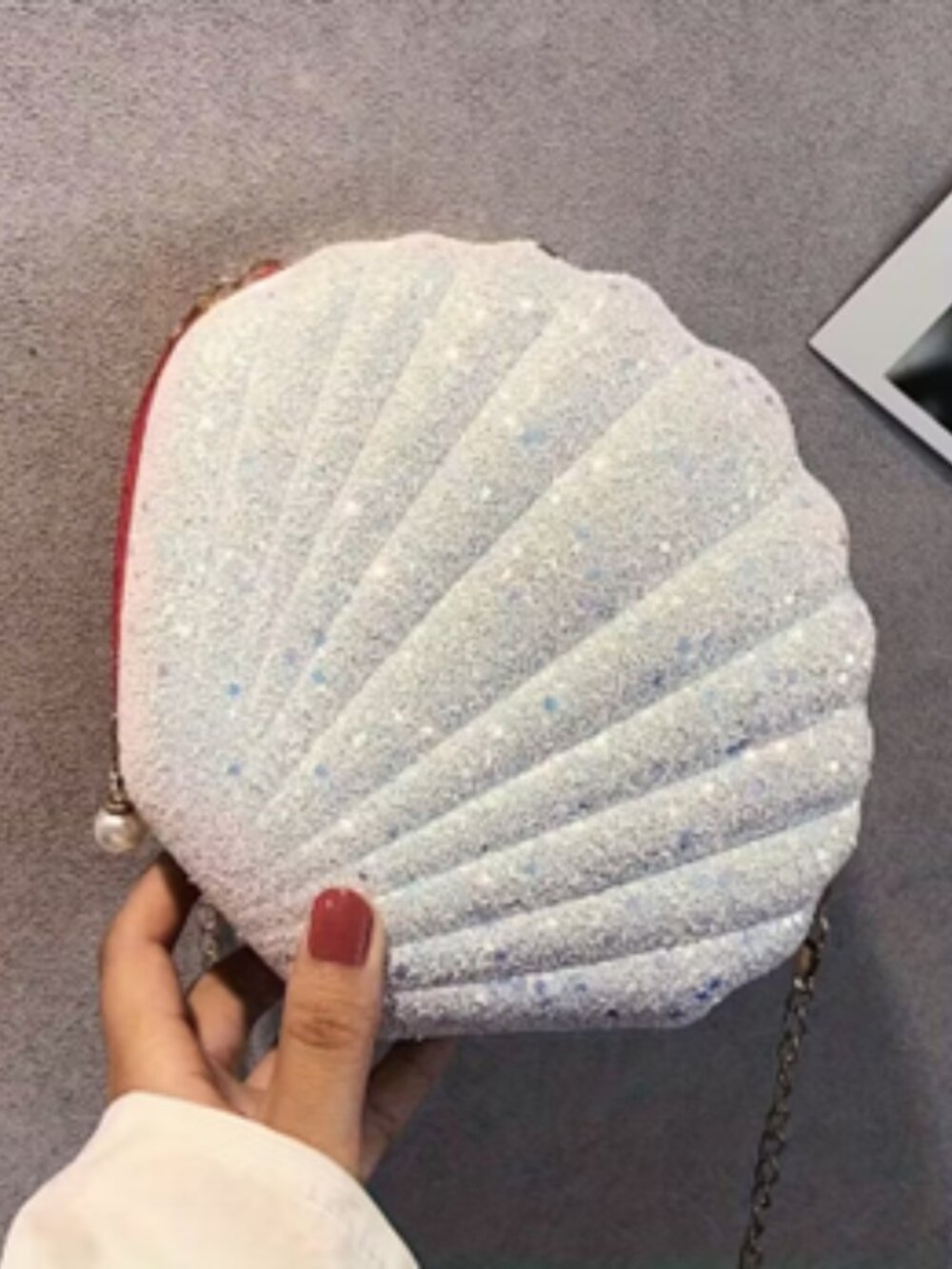 Glam Clam /Sparkly Seashell Crossbody Bag / White Glimmer Mermaid Purse- NWT - Picture 11 of 11